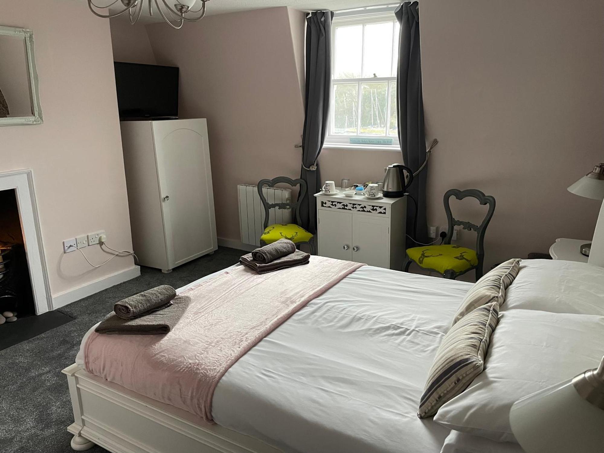 Seascape Guest House Уэймут Экстерьер фото